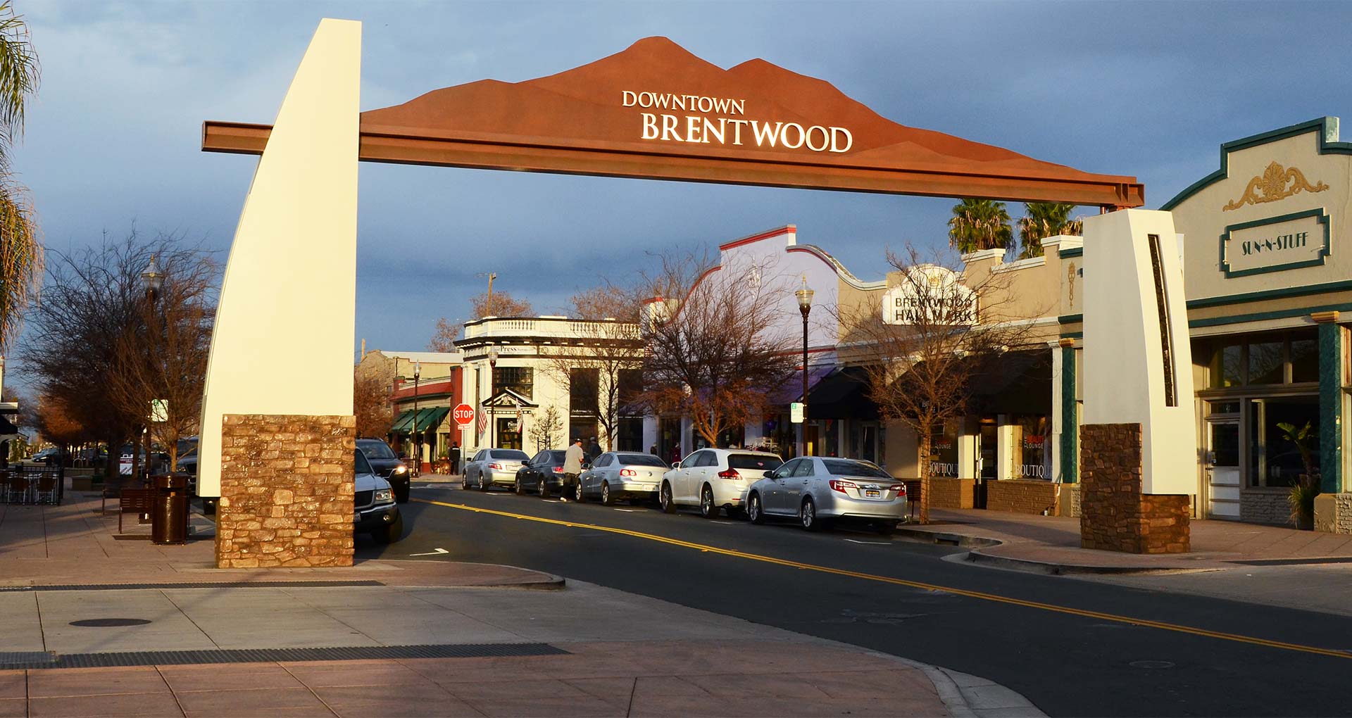 Downtown Brentwood Dentist